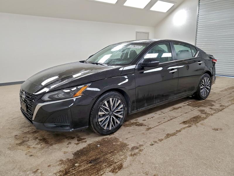 Photo 1 from auction – 2025 NISSAN ALTIMA SV with VIN 1N4BL4DVXSN385589