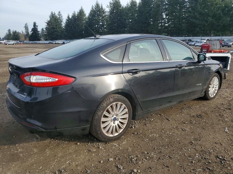 Photo 3 from auction – 2015 FORD FUSION SE with VIN 3FA6P0LU4FR116384
