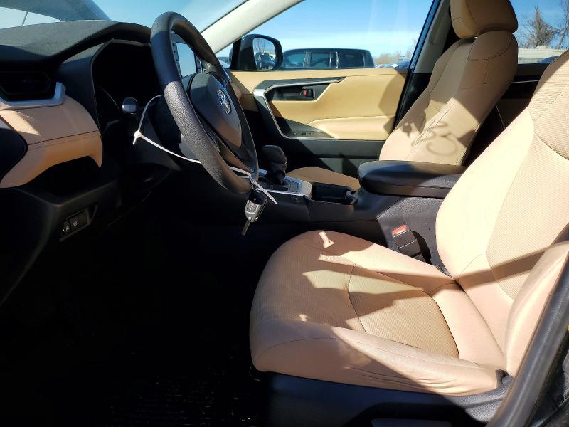 Photo 7 from auction – 2020 TOYOTA RAV4 LE with VIN 2T3G1RFV8LW099346