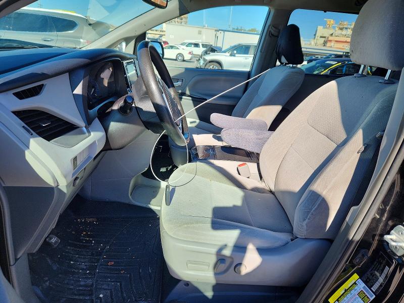 Photo 7 from auction – 2019 TOYOTA SIENNA with VIN 5TDKZ3DC7KS975244