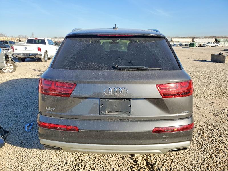 Photo 6 from auction – 2019 AUDI Q7 with VIN WA1LHAF7XKD044268
