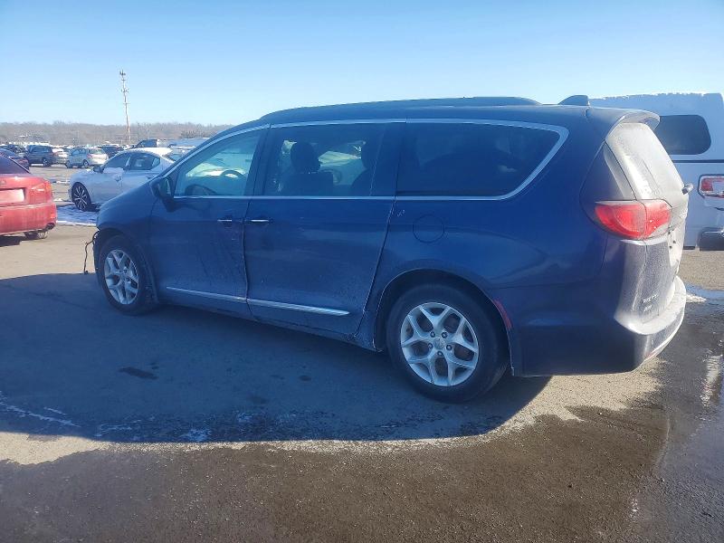صورة رقم 2 من المزاد - 2017 CHRYSLER PACIFICA T مع VIN 2C4RC1BG1HR579578