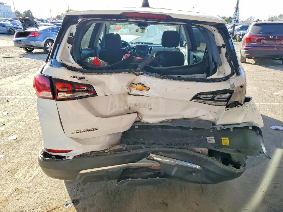 Photo 6 from auction – 2022 CHEVROLET EQUINOX with VIN 3GNAXKEV0NL137232