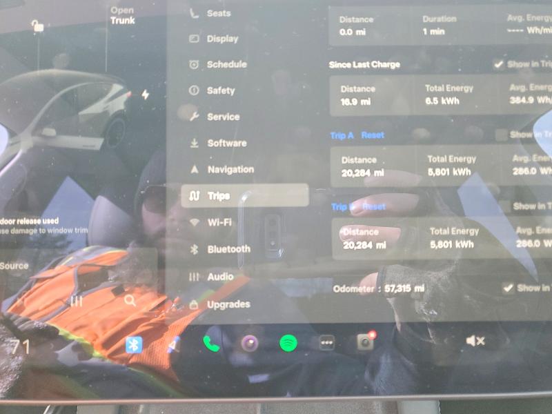 Photo 9 from auction – 2021 TESLA MODEL Y with VIN 5YJYGDEF3MF258295