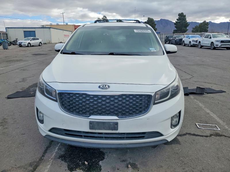 Photo 5 from auction – 2016 KIA SEDONA EX with VIN KNDMC5C13G6206236