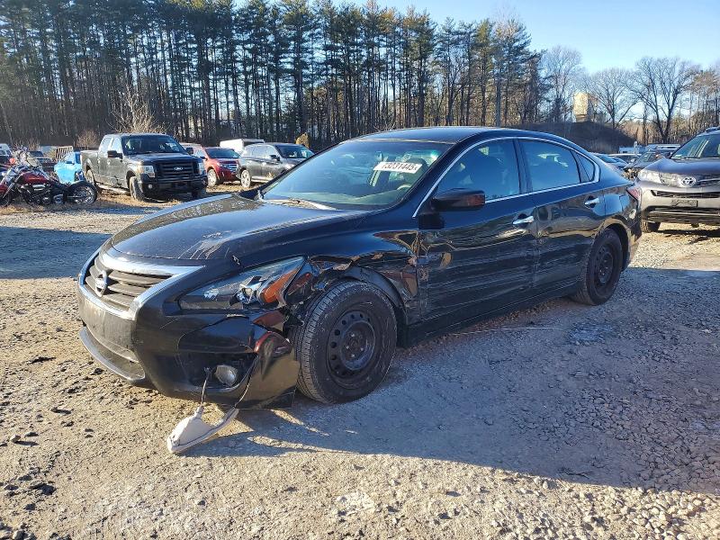 NISS ALTIMA 2015 with VIN 1N4AL3AP4FN379465 - Photo from auction
