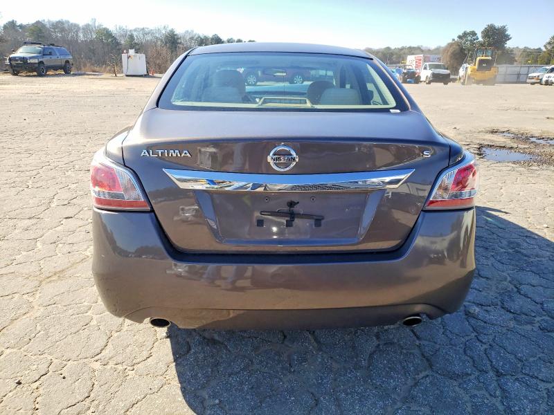 Photo 6 from auction – 2015 NISSAN ALTIMA with VIN 1N4AL3AP5FC258374