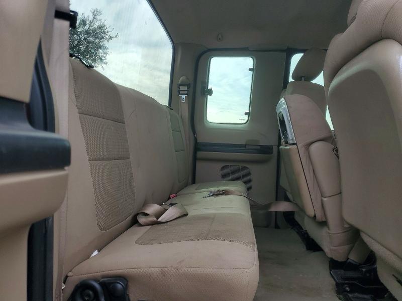 Photo 10 from auction – 2005 FORD F250 SUPER with VIN 1FTSX21515EA57263