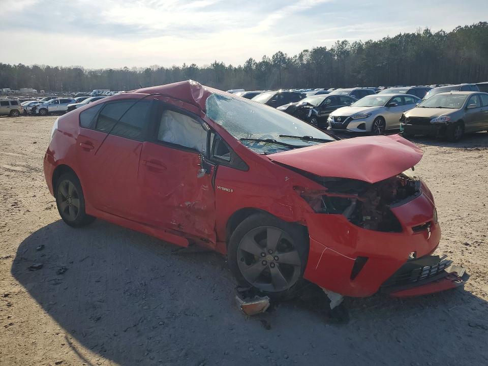 Photo 4 from auction – 2015 TOYOTA PRIUS with VIN JTDKN3DU4F0415856