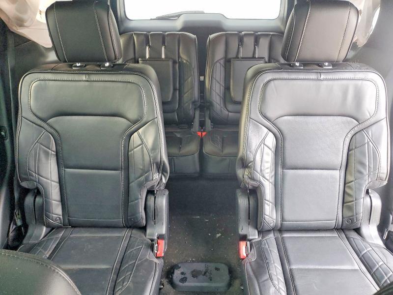 Photo 10 from auction – 2017 FORD EXPLORER with VIN 1FM5K8HTXHGD77785