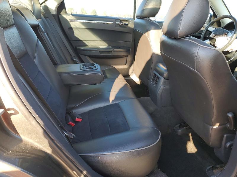 Photo 10 from auction – 2009 CHRYSLER 300 with VIN 2C3KA43D29H561289