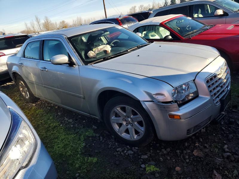 Photo 4 from auction – 2007 CHRYSLER 300 TOURIN with VIN 2C3KA53G67H853931