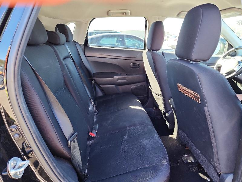 Photo 11 from auction – 2015 MITSUBISHI OUTLANDER with VIN 4A4AP3AU2FE017891