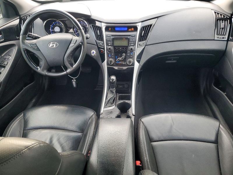 Photo 8 from auction – 2012 HYUNDAI SONATA SE with VIN 5NPEC4AC3CH342532