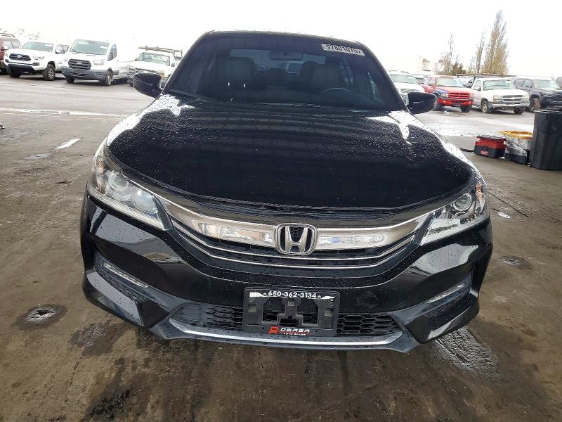 Photo 5 from auction – 2017 HONDA ACCORD with VIN 1HGCR2F58HA079443