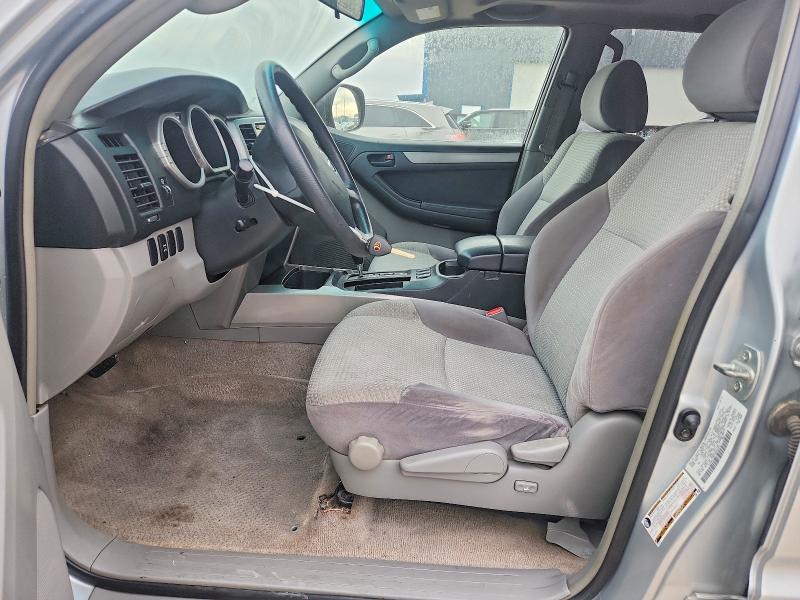 Photo 7 from auction – 2005 TOYOTA 4RUNNER SR with VIN JTEBT14R758022015