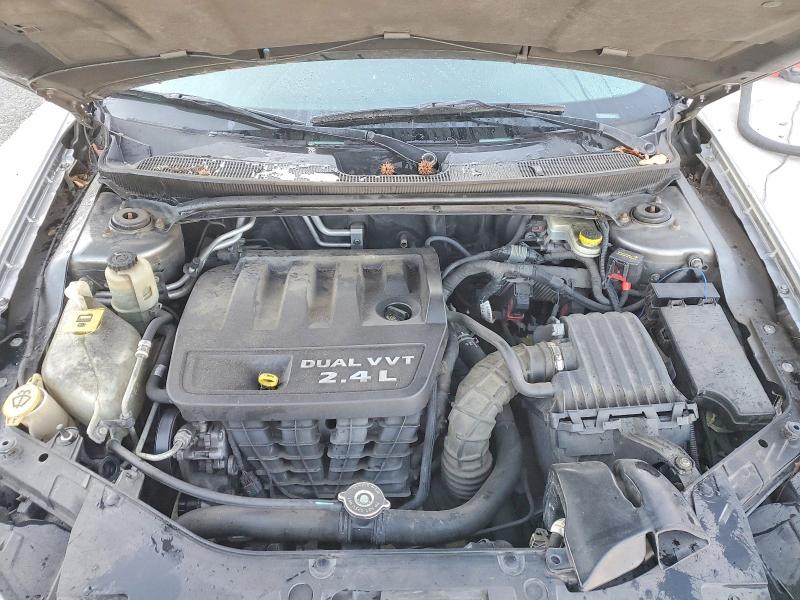 Photo 11 from auction – 2012 CHRYSLER 200 LIMITE with VIN 1C3CCBCB8CN308753