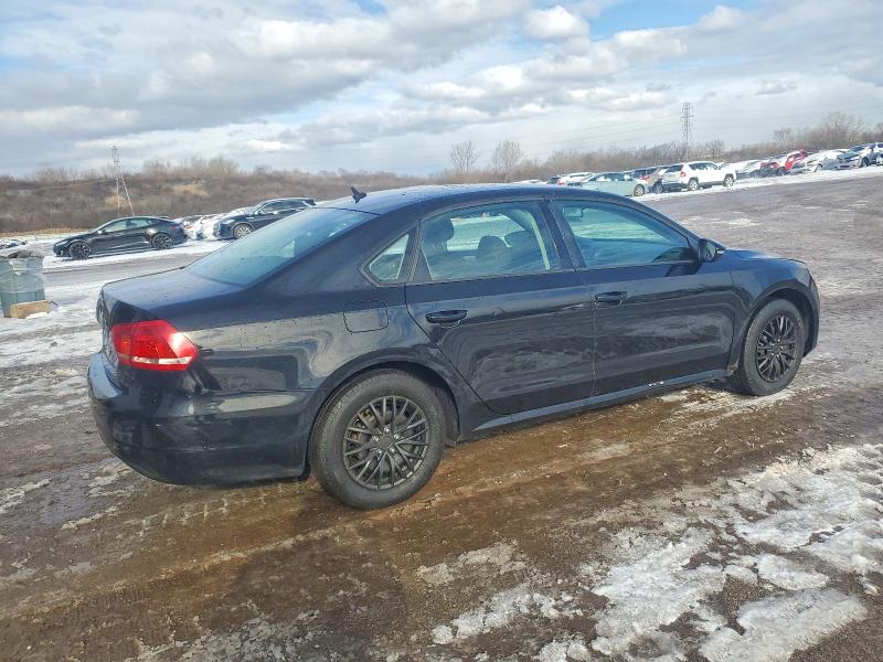 Photo 3 from auction – 2012 VOLKSWAGEN PASSAT S with VIN 1VWAP7A35CC006975