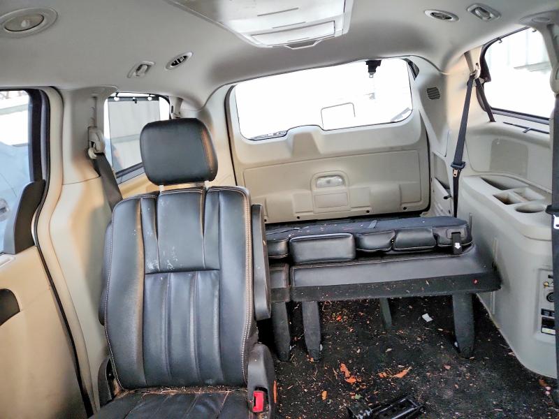 Zdjęcie 10 z aukcji – 2015 CHRYSLER TOWN AND COUN z VIN 2C4RC1BG8FR711250