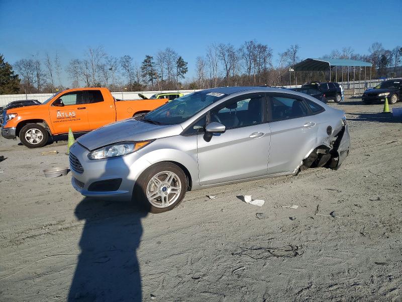FORD FIESTA SE 2019 with VIN 3FADP4BJ0KM151078 - Photo from auction