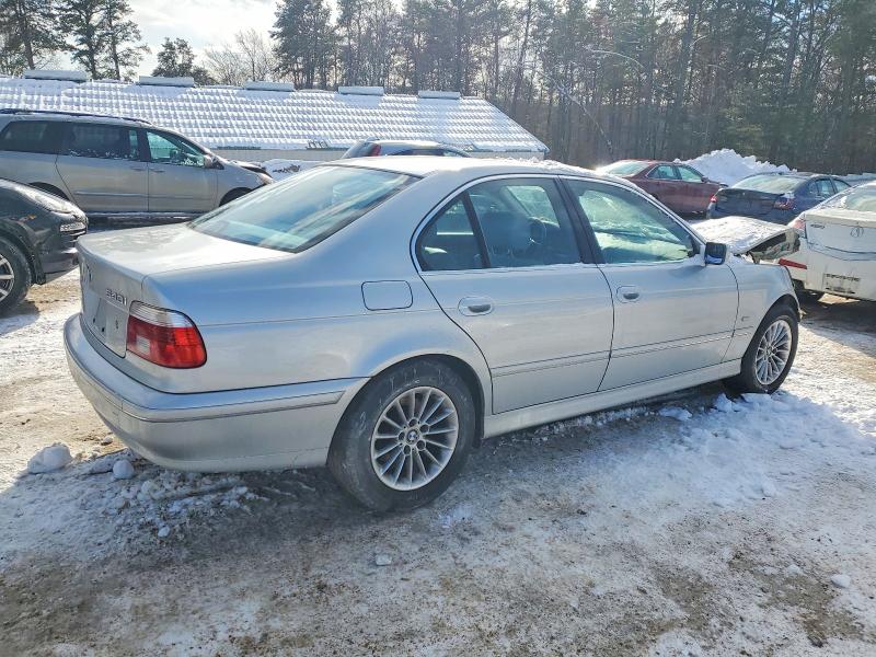 Photo 3 from auction – 2001 BMW 540 I AUTO with VIN WBADN63411GM72055