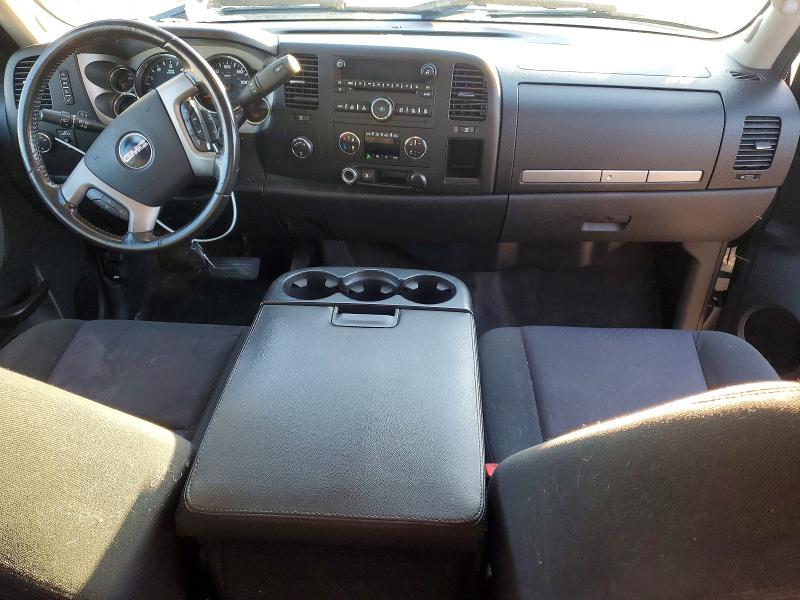 Photo 8 from auction – 2011 GMC SIERRA K15 with VIN 1GTR2VE34BZ162116