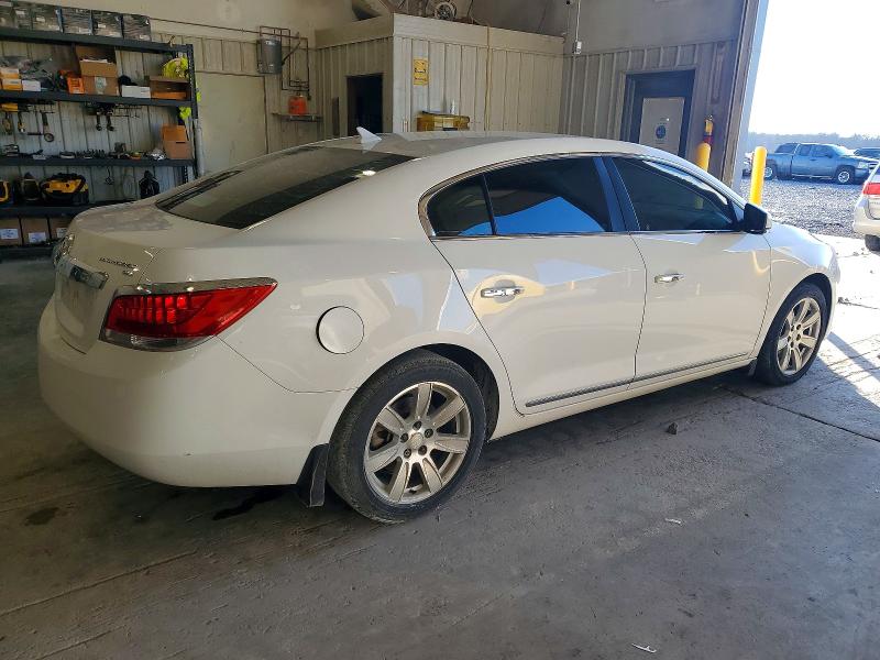 Photo 3 from auction – 2011 BUICK LACROSSE C with VIN 1G4GC5ED1BF194676
