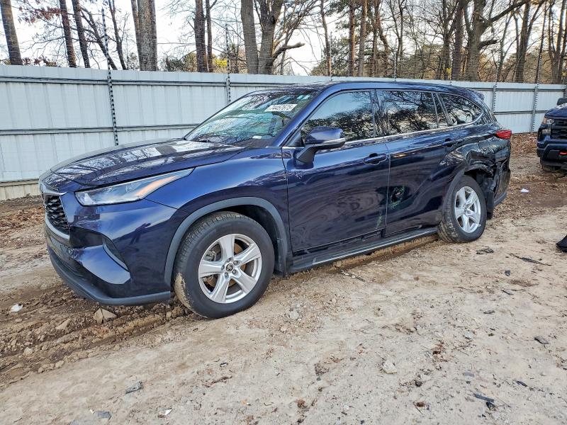Photo 1 from auction – 2021 TOYOTA HIGHLANDER with VIN 5TDCZRAHXMS535237