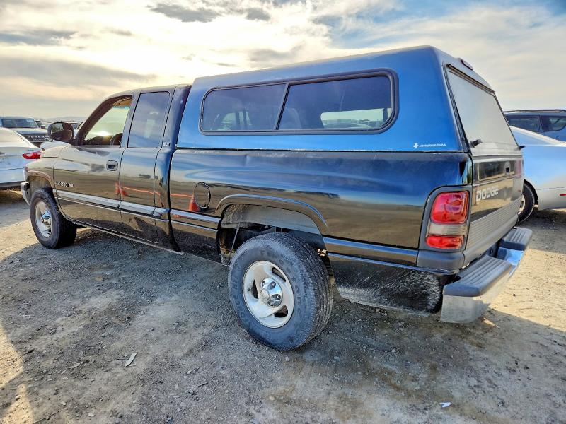 Photo 2 from auction – 2001 DODGE RAM 1500 with VIN 3B7HC13Z81G211728