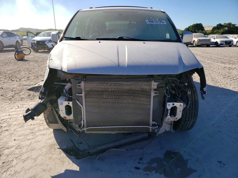 Zdjęcie 5 z aukcji – 2010 DODGE GRAND CARA z VIN 2D4RN5DX7AR498298