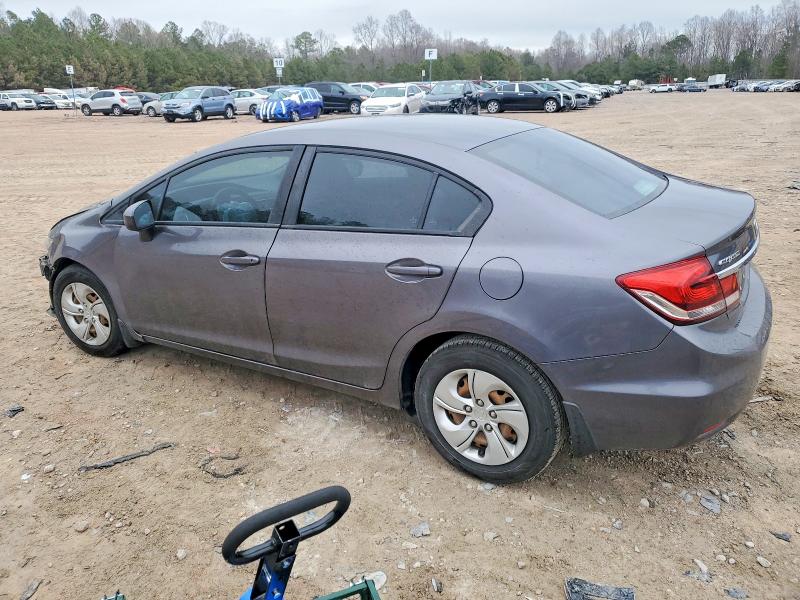 Photo 2 from auction – 2015 HONDA CIVIC LX with VIN 19XFB2E56FE017793