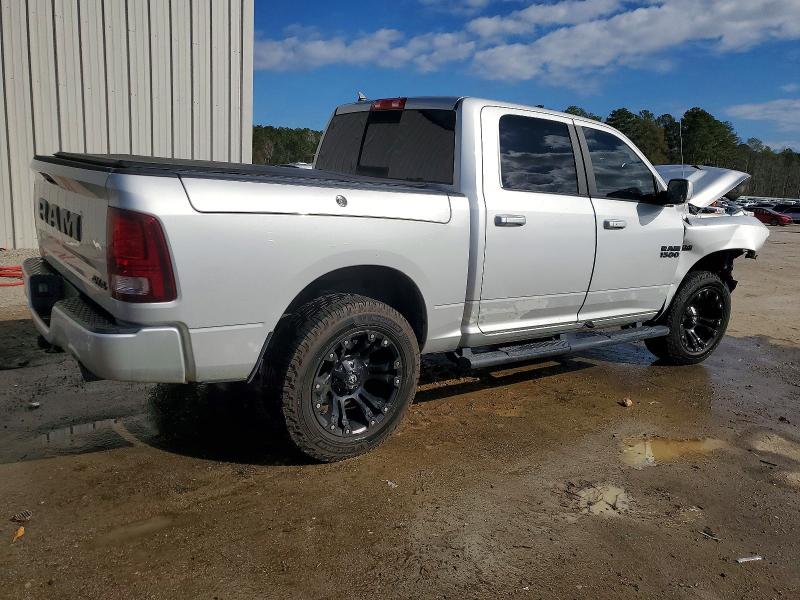 Photo 3 from auction – 2017 RAM 1500 with VIN 1C6RR7MT7HS788583
