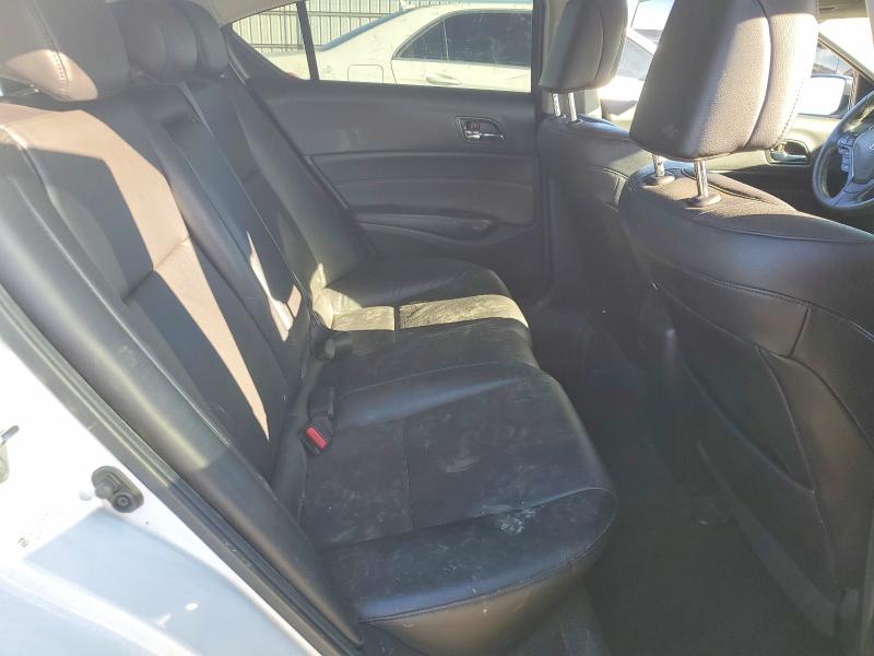 Photo 10 from auction – 2018 ACURA ILX BASE W with VIN 19UDE2F30JA008936