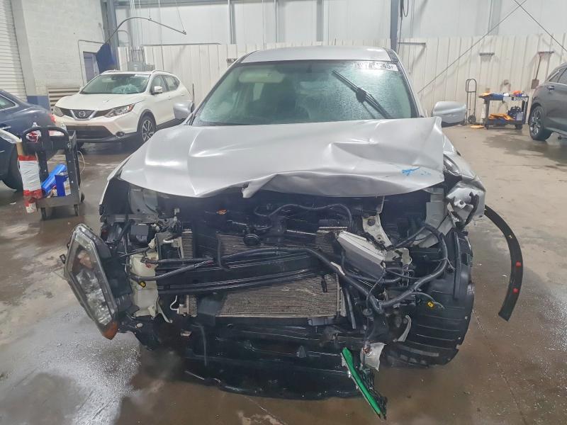 Photo 5 from auction – 2014 NISSAN ROGUE S with VIN 5N1AT2MV8EC866673