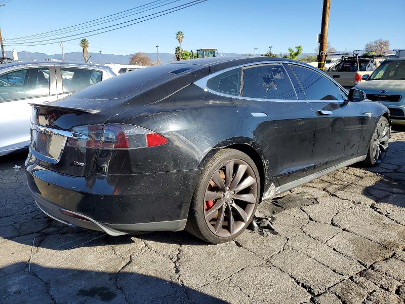 Photo 3 from auction – 2014 TESLA MODEL S with VIN 5YJSA1H17EFP55681