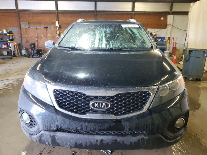 Photo 5 from auction – 2011 KIA SORENTO EX with VIN 5XYKUDA28BG059475