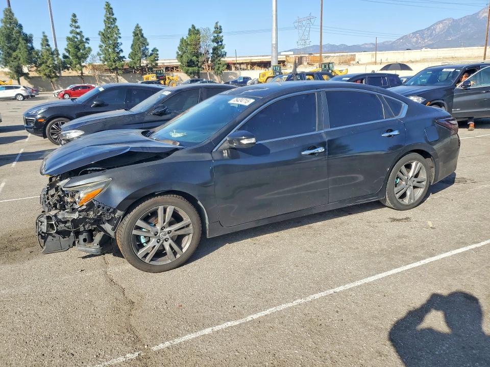 NISSAN ALTIMA 2016 with VIN 1N4BL3APXGC154646 - Photo from auction