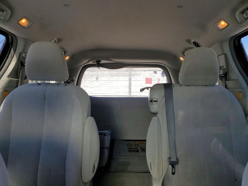 Photo 10 from auction – 2012 TOYOTA SIENNA LE with VIN 5TDKK3DC1CS250437