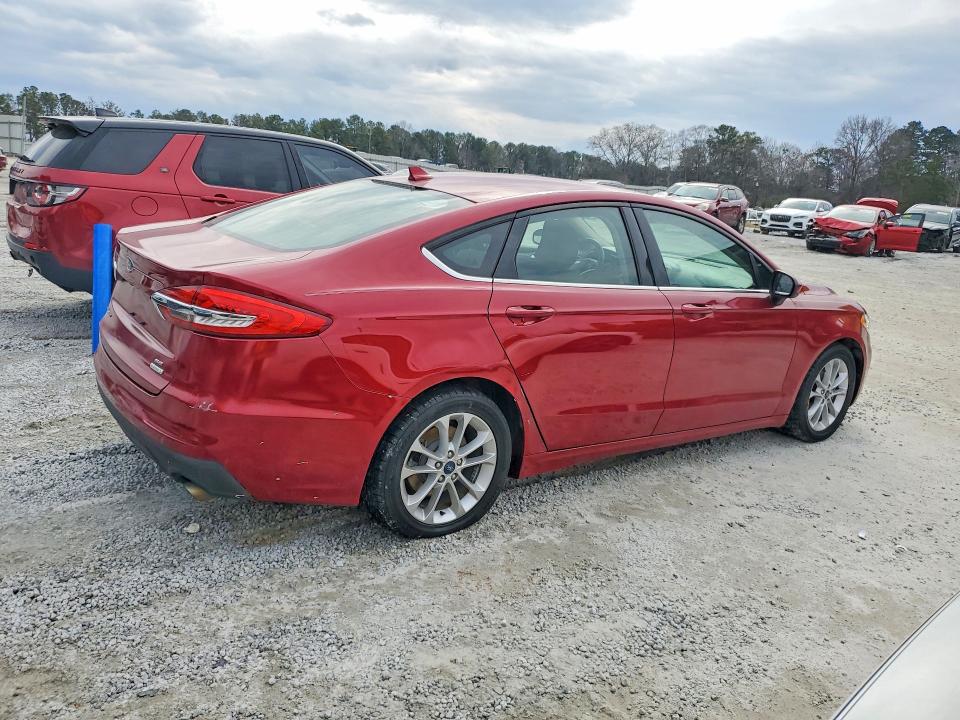 Photo 3 from auction – 2019 FORD FUSION SE with VIN 3FA6P0HD0KR246231