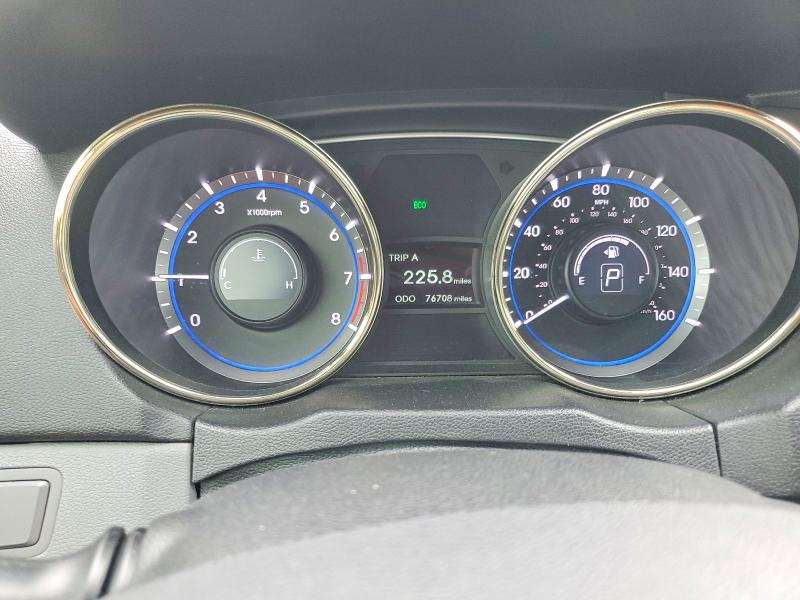 Photo 9 from auction – 2012 HYUNDAI SONATA with VIN 5NPEB4AC7CH392353