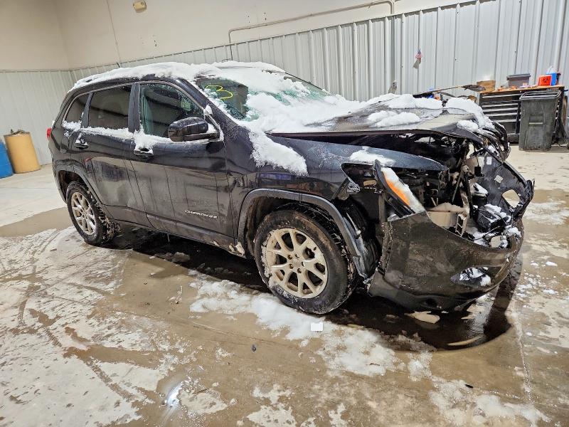 Photo 4 from auction – 2014 JEEP CHEROKEE L with VIN 1C4PJMCB5EW264237
