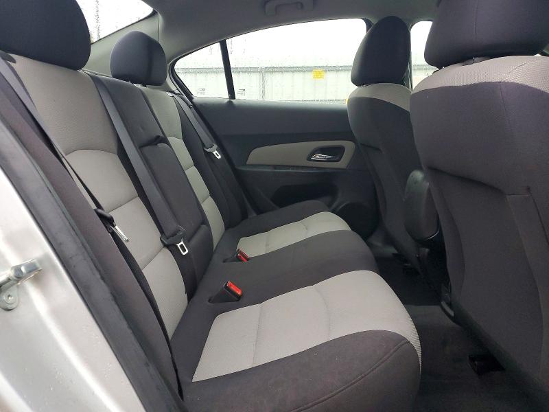 Photo 10 from auction – 2012 CHEVROLET CRUZE LS with VIN 1G1PC5SH1C7399575