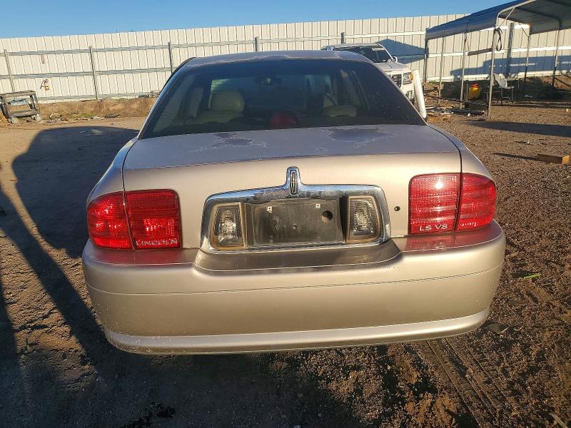 Photo 6 from auction – 2001 LINCOLN LS with VIN 1LNHM87A21Y667798