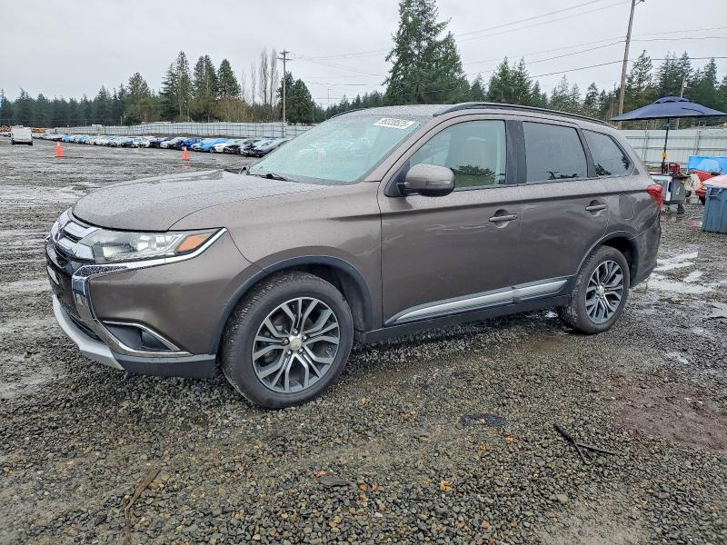 MITSUBISHI OUTLANDER 2016 with VIN JA4AZ3A36GZ038627 - Photo from auction