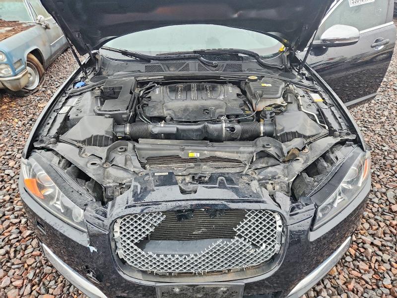 Photo 11 from auction – 2014 JAGUAR XF with VIN SAJWJ0EF4E8U14283