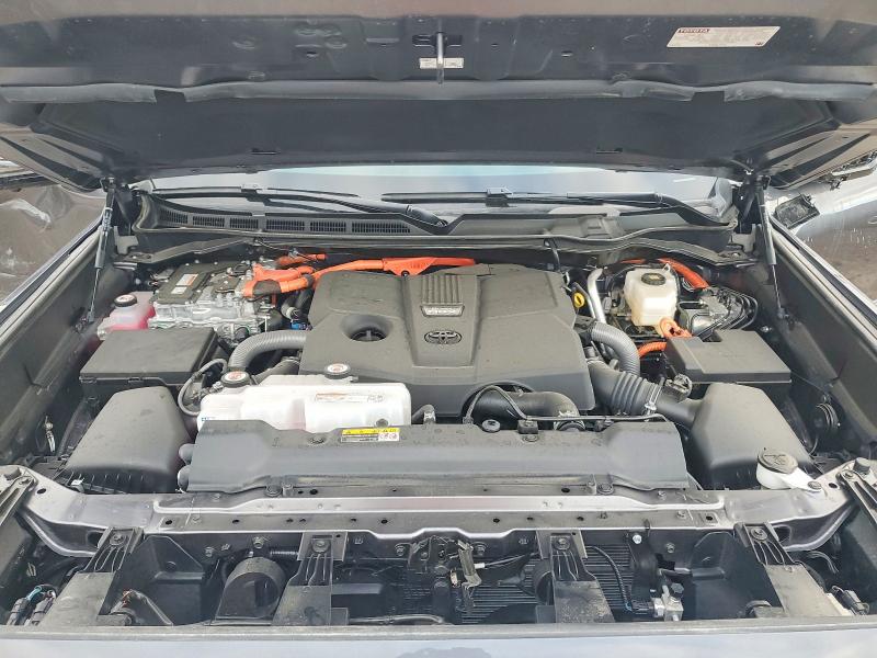 Photo 11 from auction – 2025 TOYOTA SEQUOIA SR with VIN 7SVAAABA9SX056581