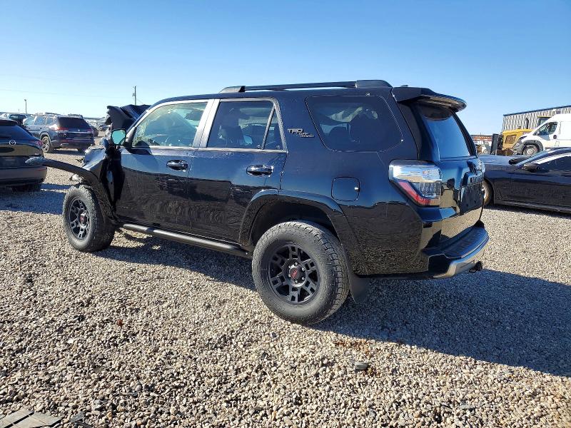 Photo 2 from auction – 2023 TOYOTA 4RUNNER with VIN JTERU5JR8P6147045