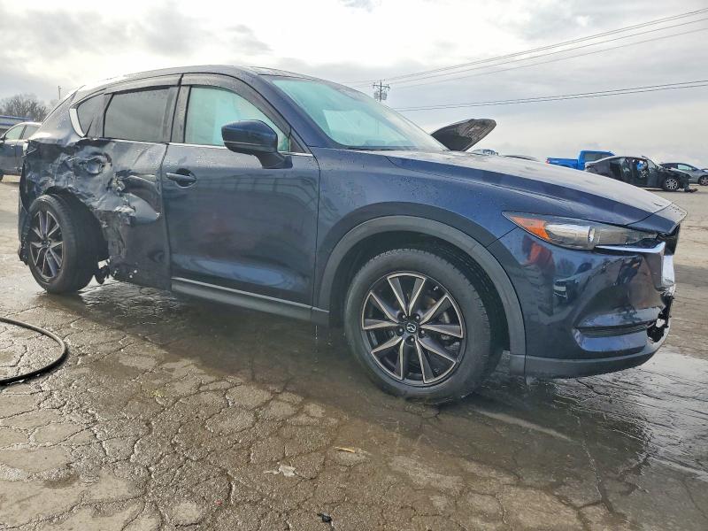 Photo 4 from auction – 2018 MAZDA CX-5 TOURI with VIN JM3KFBCM2J0407330