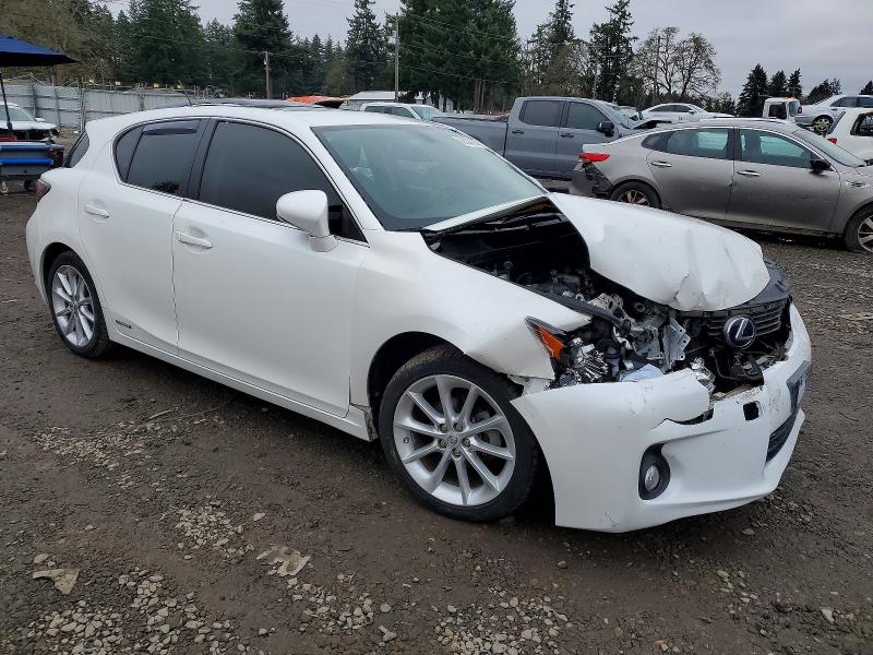 Photo 4 from auction – 2013 LEXUS CT 200 with VIN JTHKD5BH2D2151671