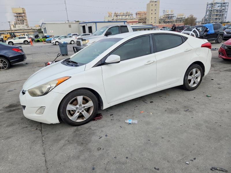 HYUNDAI ELANTRA GL 2013 with VIN 5NPDH4AE8DH375574 - Photo from auction